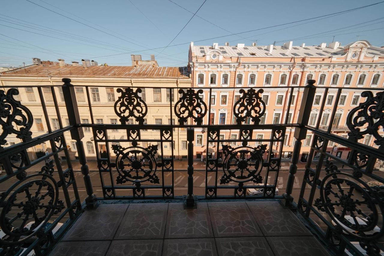 Piterskaya Club Hotel Saint Petersburg Exterior photo